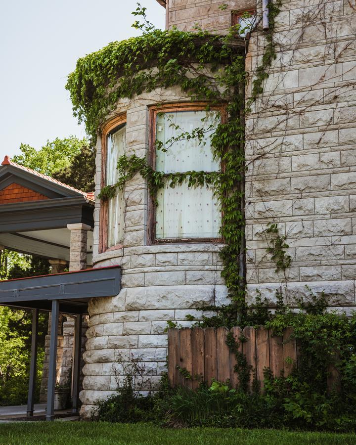 Bed and Breakfast The Mansion At Elfindale à Springfield Extérieur photo
