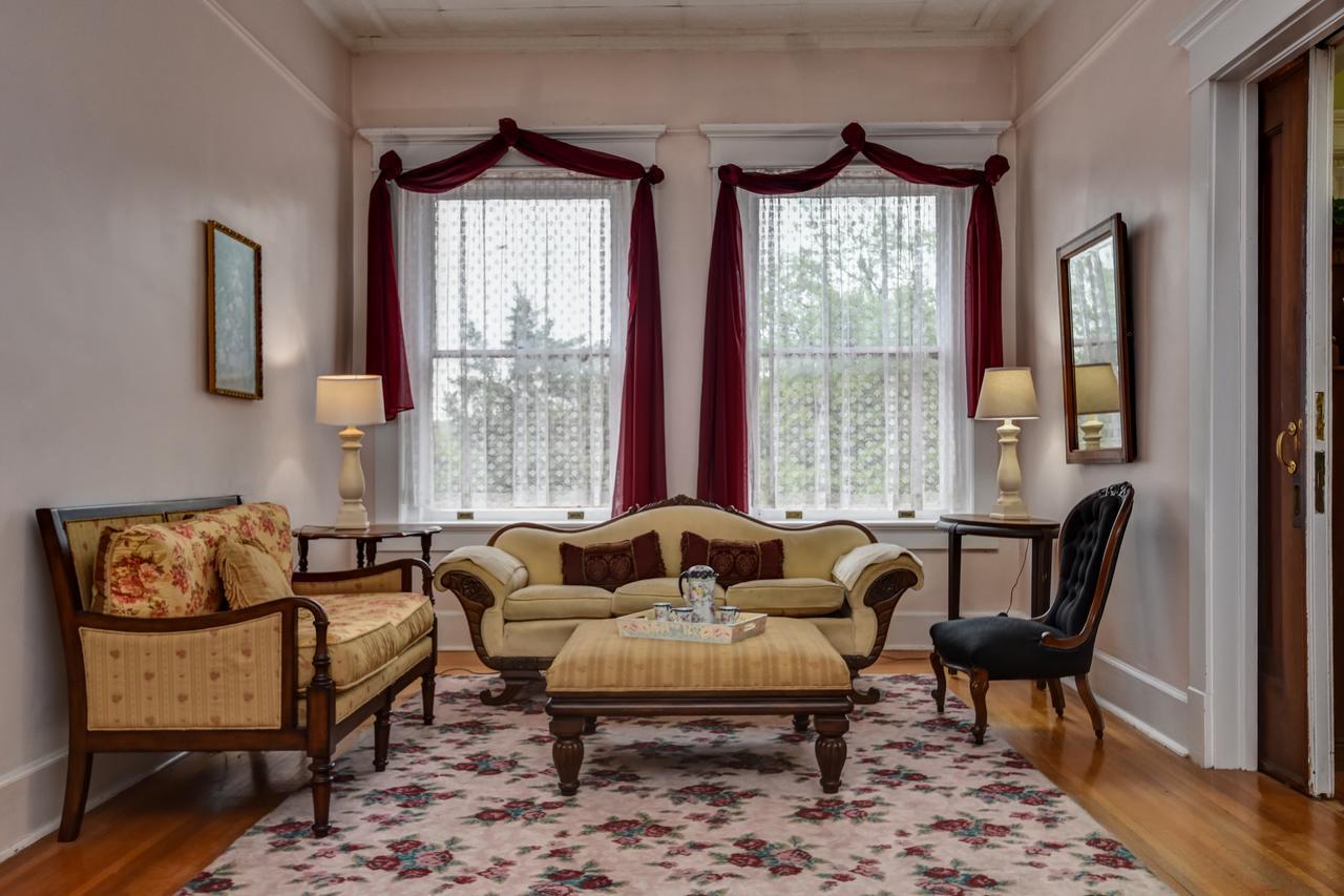 Bed and Breakfast The Mansion At Elfindale à Springfield Extérieur photo